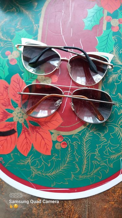 Okulary przeciwsłoneczne.