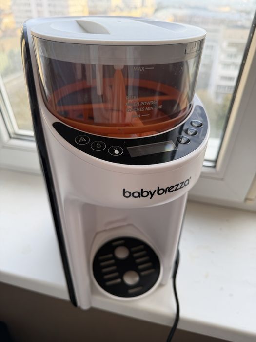 Baby brezza ( машина для приготування дитячих сумішей)