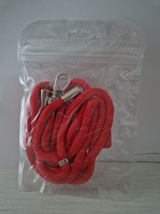 Uniwersalna smycz do telefonu czerwona