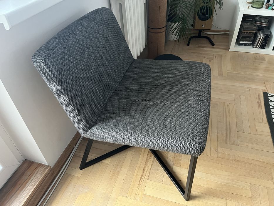 Fotele CustomForm Zero designerskie jak nowe komplet