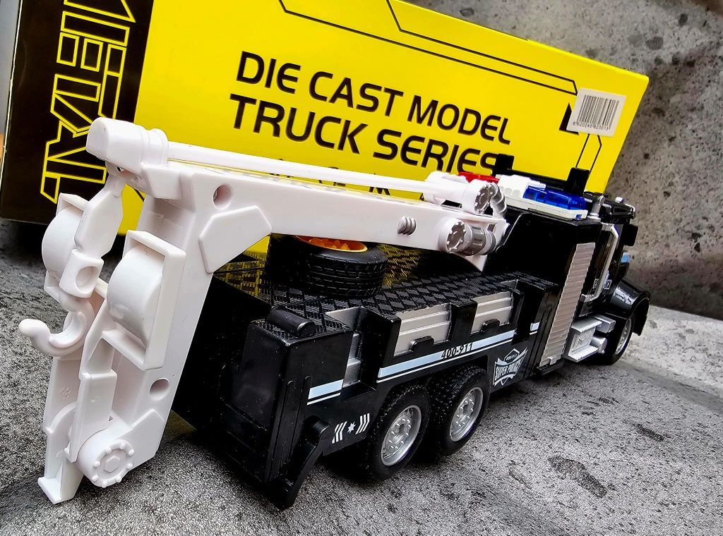 Die Cast ekstra pojazd ciężarówka Policyjna dla dzieci nowa