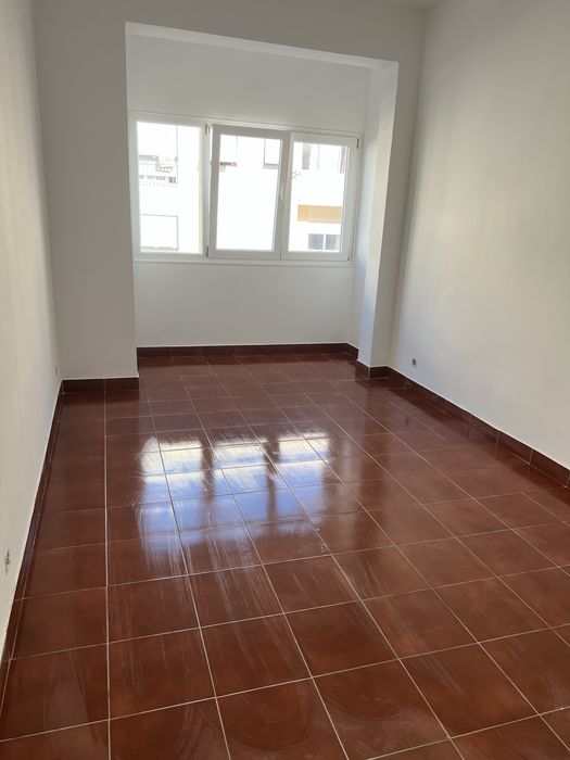 Apartamento T2 para arrendamento