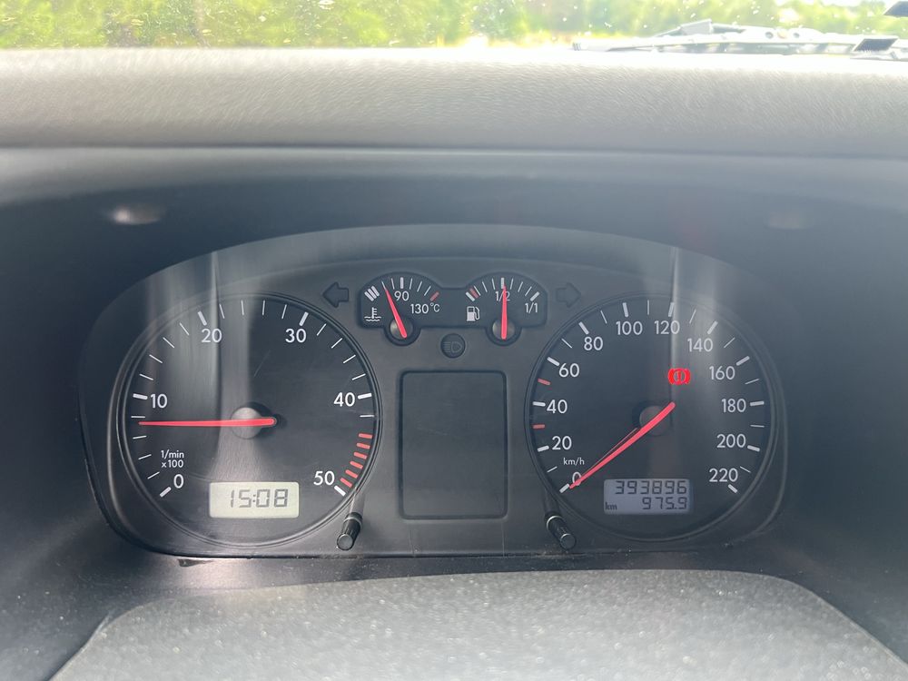 Vw t4 5 osobowy 2001r 2.5tdi hak zamiana na pickup