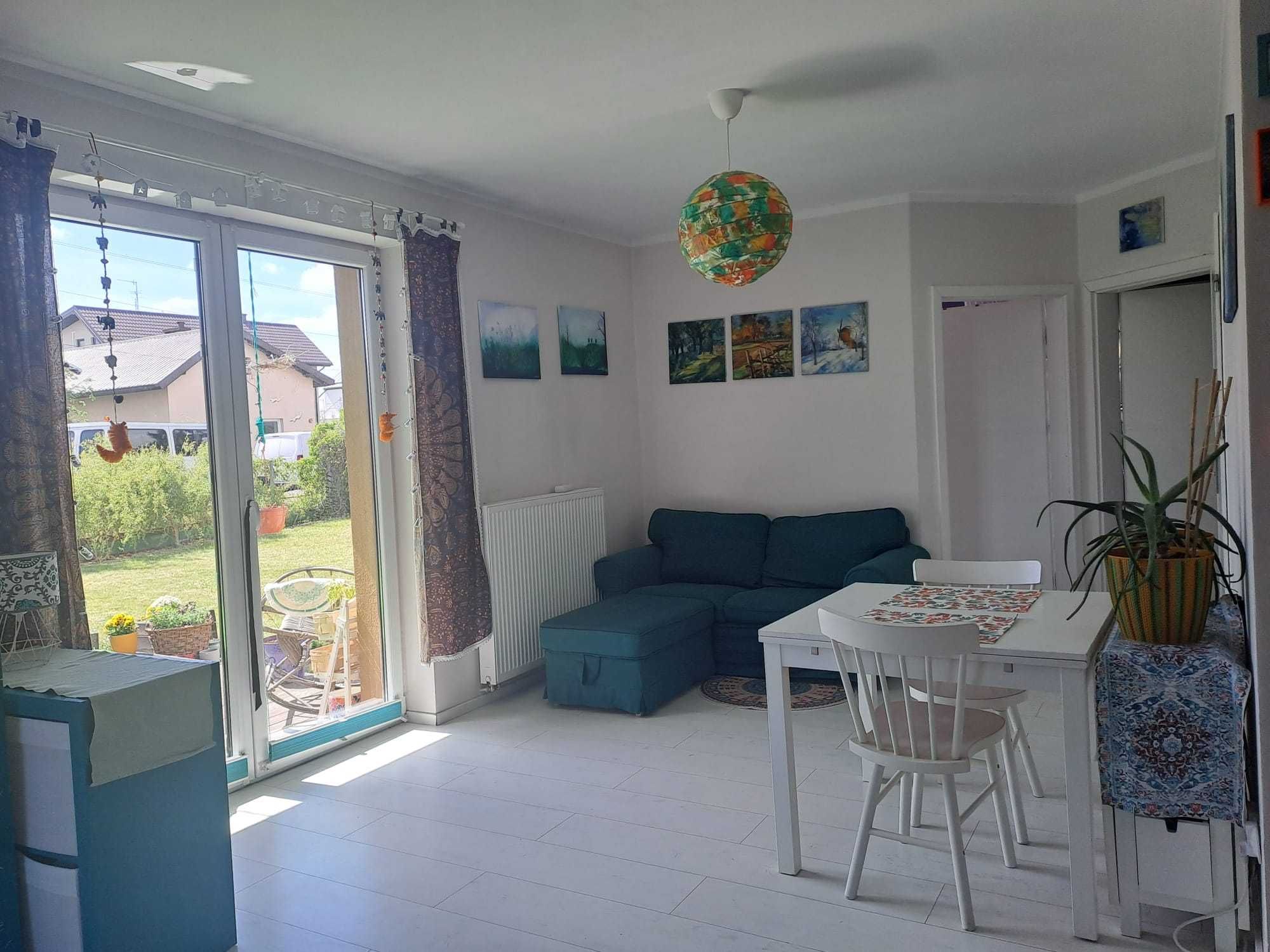 3-pokojowe z dużym ogrodem (220 m2)