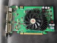 NVIDIA GeForce 8600GT 512MB + перехідник з VGA на DVI у подарунок