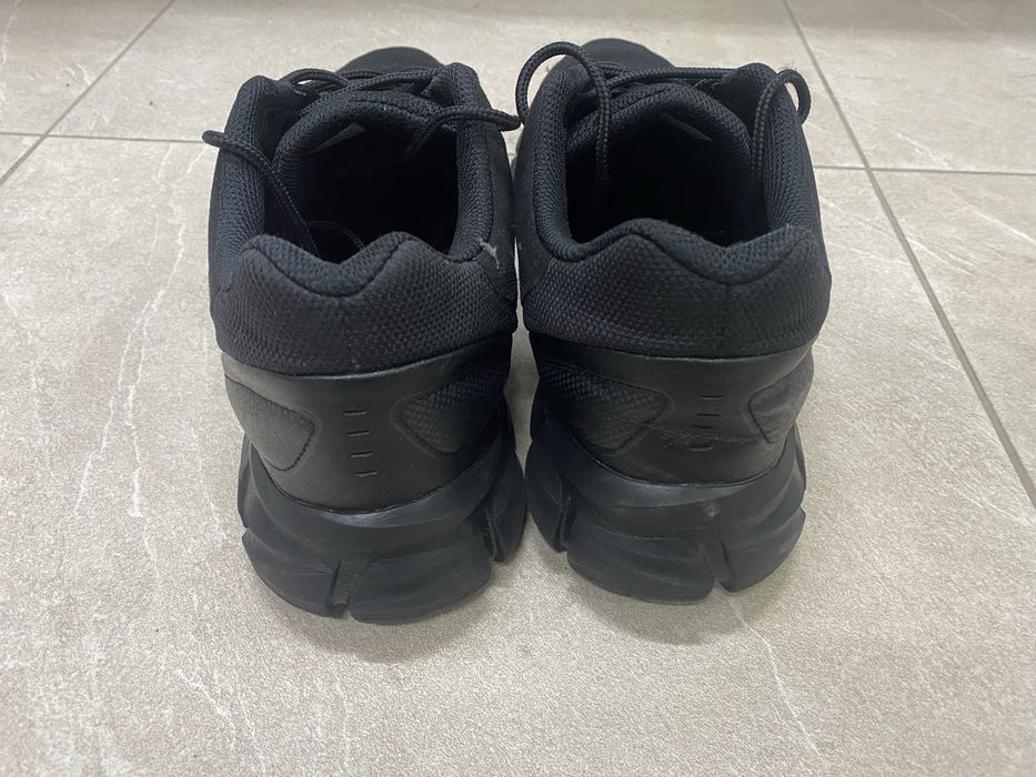 Продам чоловічі кросівки asics gel