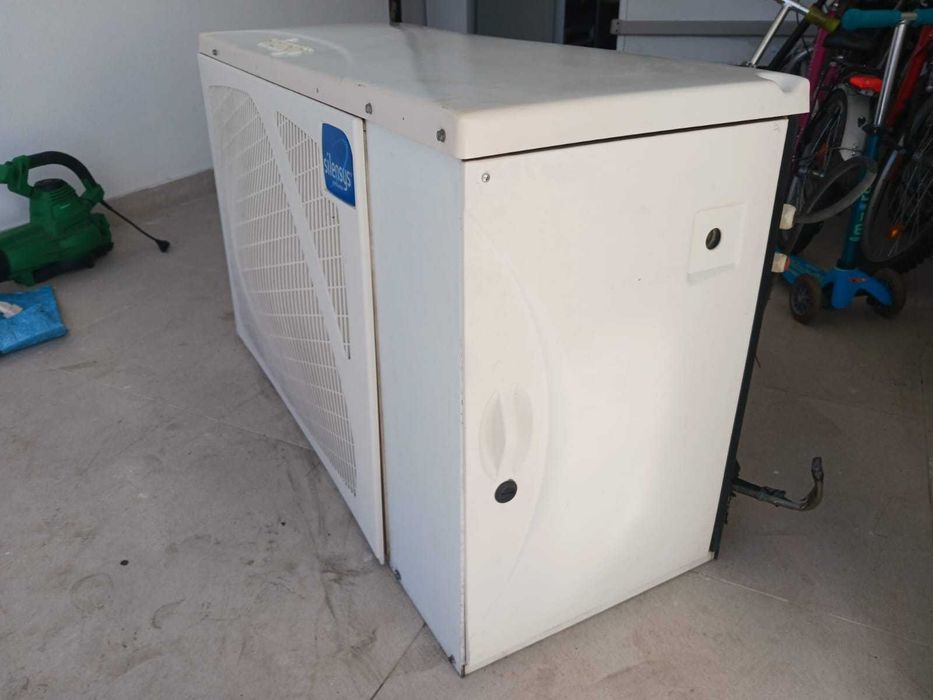 2 motores exteriores para câmaras frigoríficas.