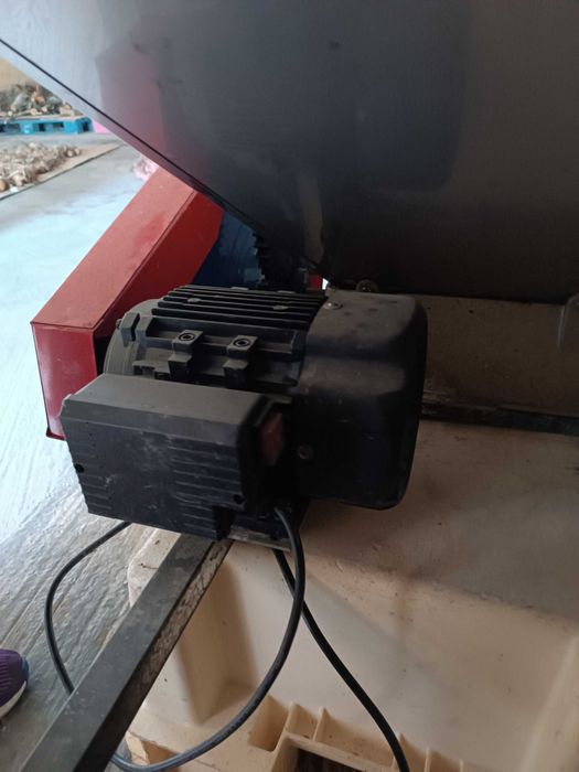 Esmagador elétrico vindimas - Pouco usado