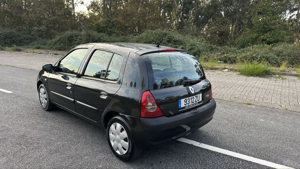 Renault Clio 1.5 DCi 65cv - 190.000 kms