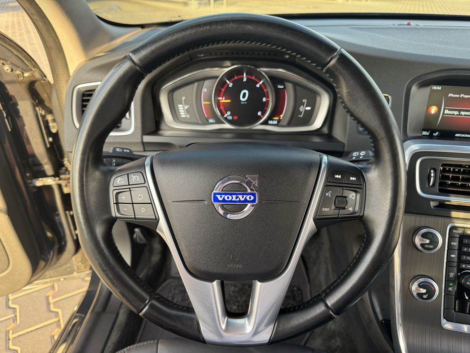 Продам Volvo V60