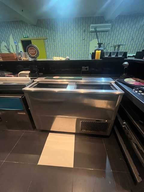 Exelente negócio - Refrigerador de bebidas