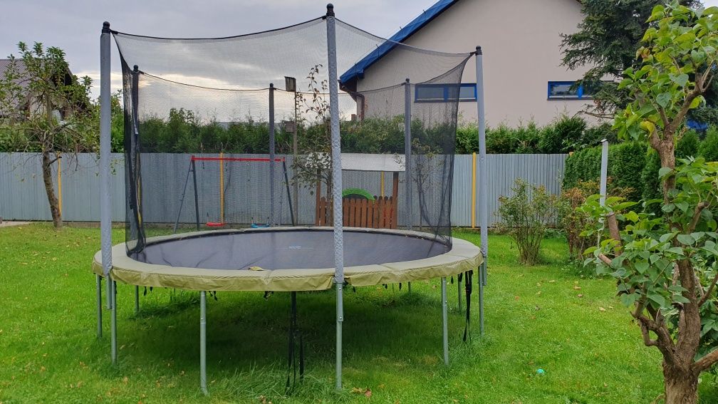 Trampolina okrągła Domyos 365 z siatką ochronną + zestaw mocujący