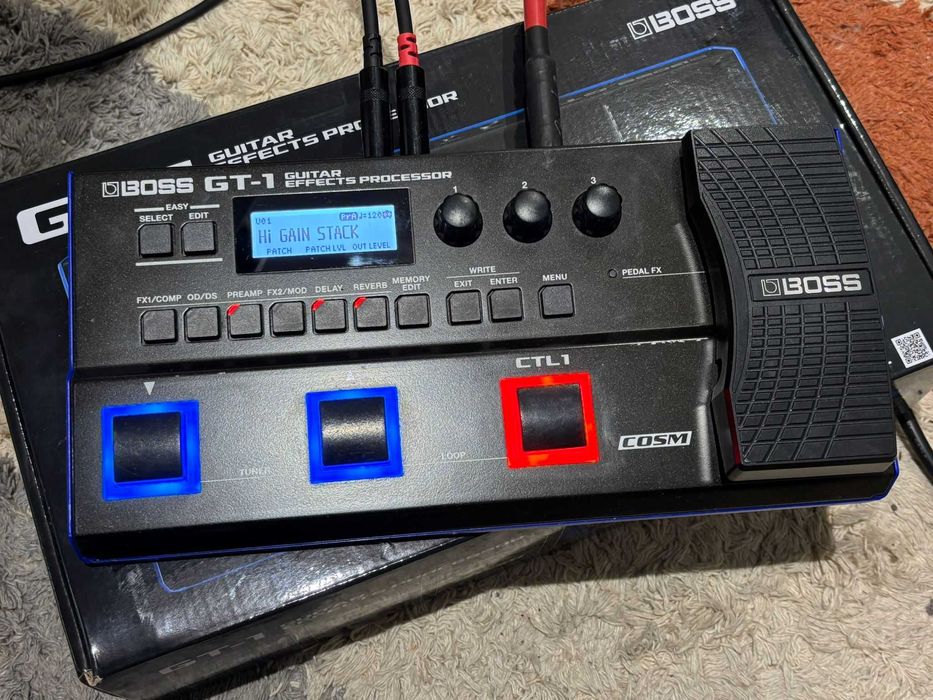 Boss GT1 pedaleira multi-efeitos