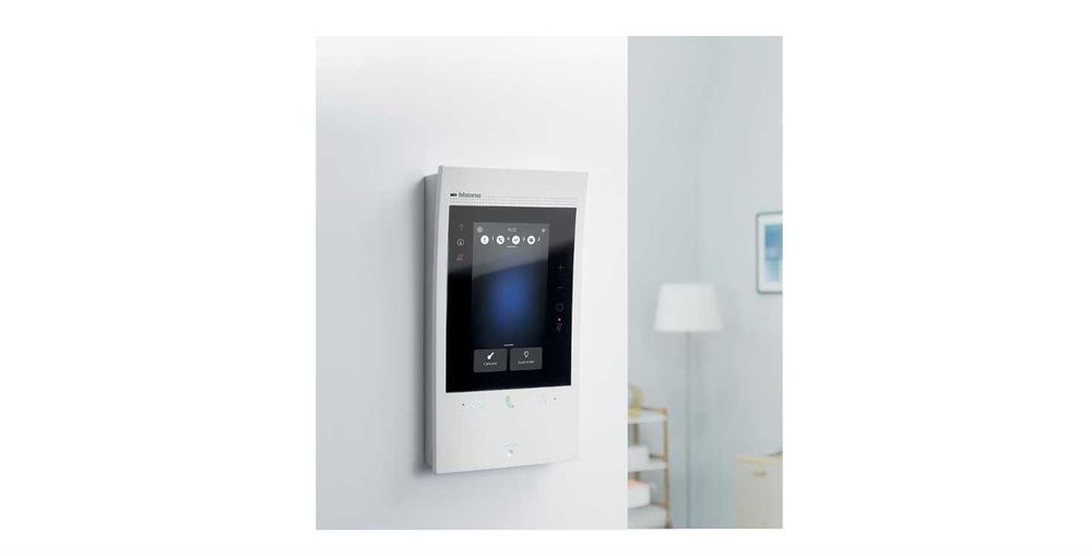 Bticino 344842 Wideodomofon classe smart Wi-Fi C300EOS