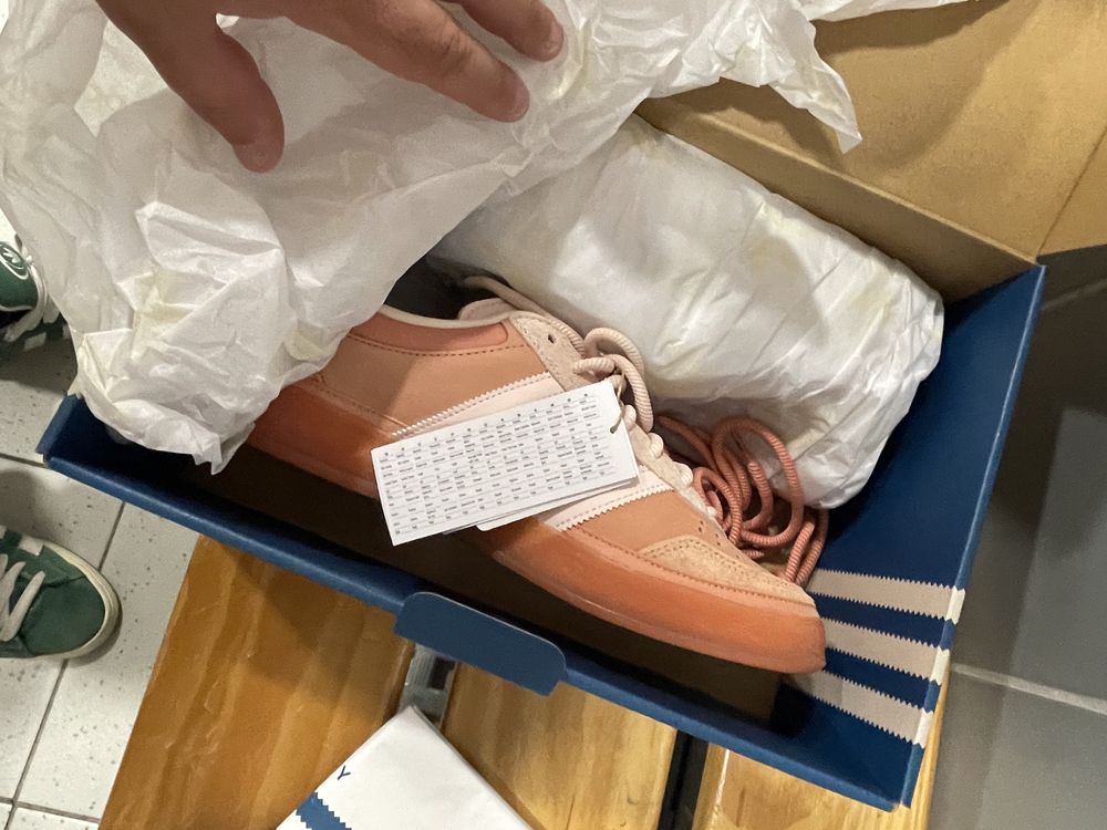Adidas bad bunny Cabo Rojo