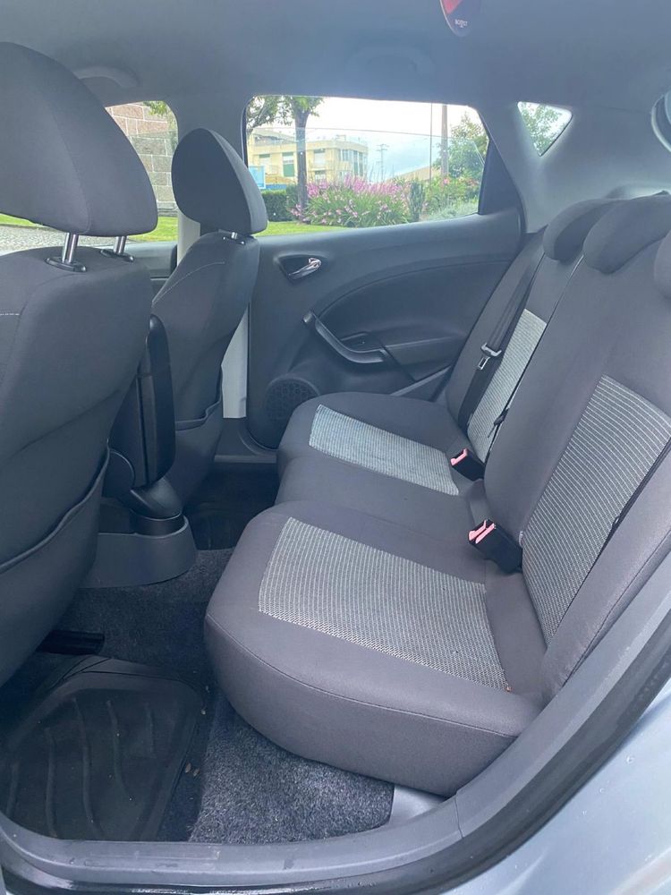 Seat Ibiza 6J 1.9 TDI 105 cv