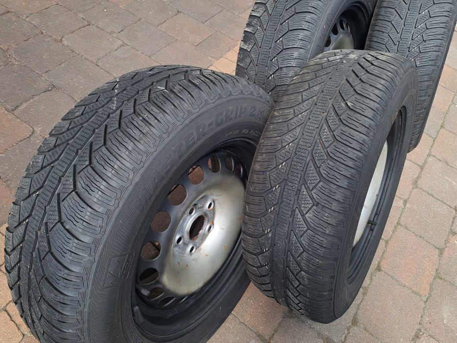 * zimowki* VW TiGUAN* SEMPERiT* 215/65r16 * kola zimowe *