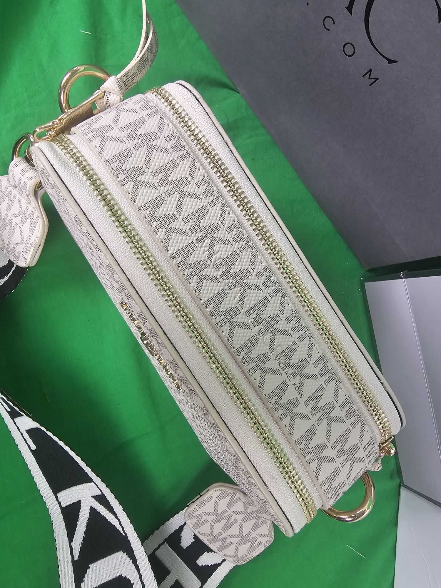 Torebka kuferek monogram Michael Kors Torba Hit jasny Premium