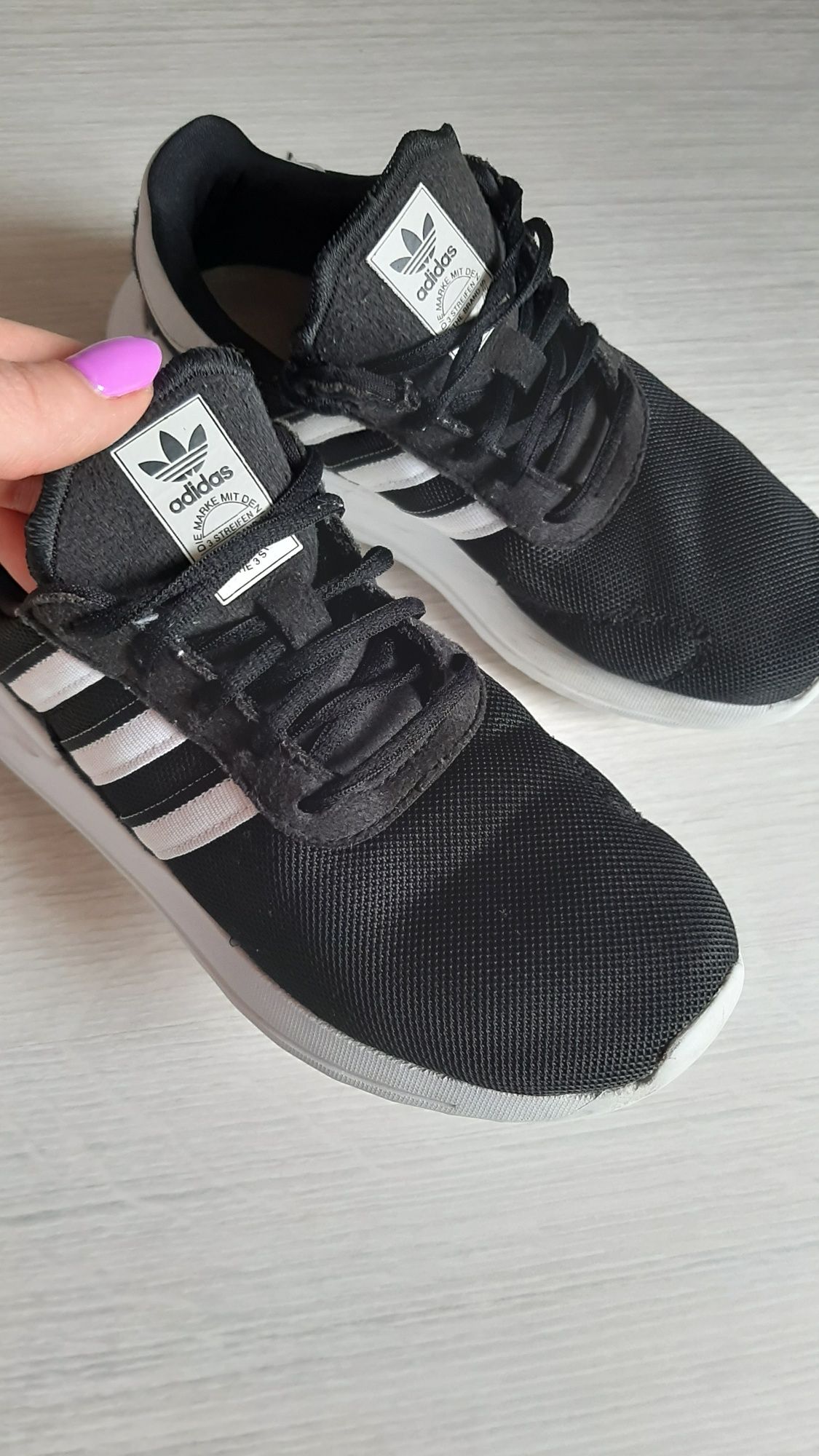 Buciki adidas rozmiar 31,5