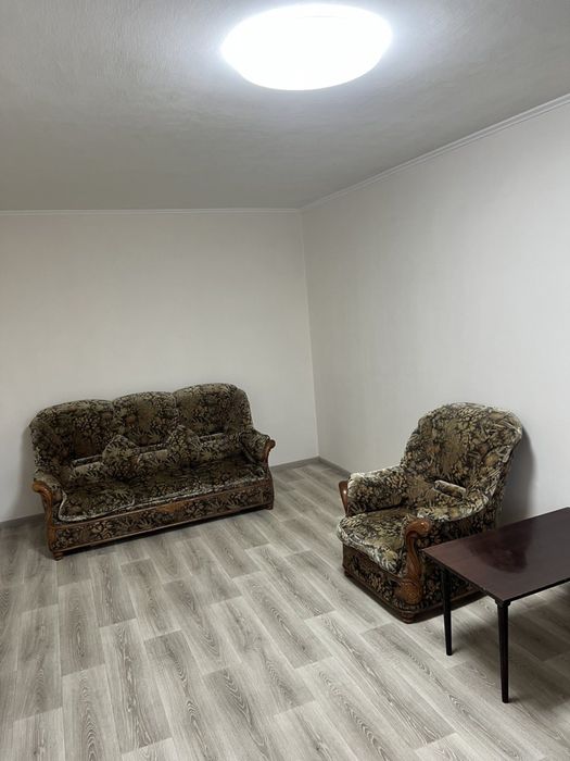 Сдам Квартиру Юбилейный рядом возле АТБ