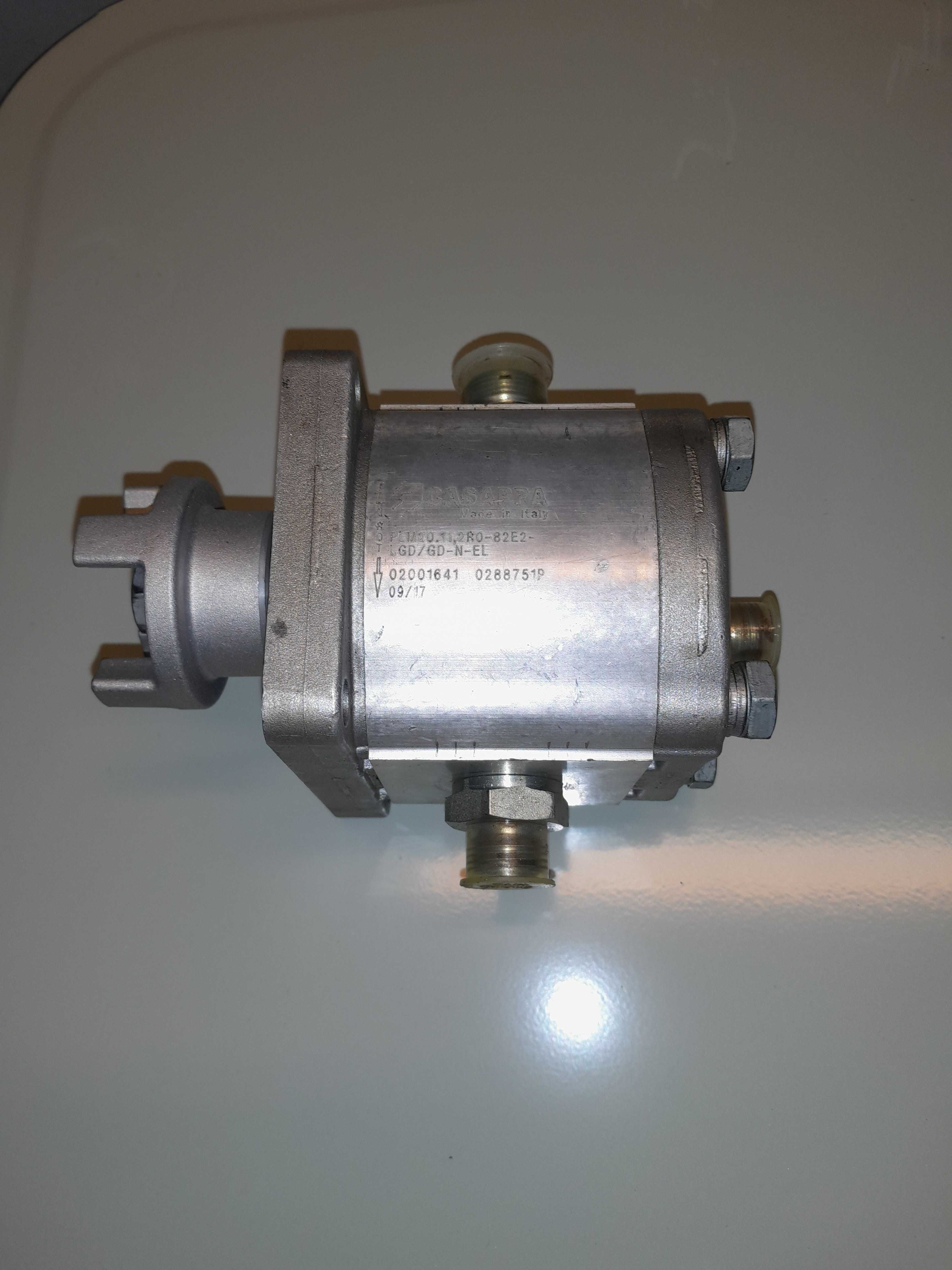 Silnik hydrauliczny zębaty nowy Casappa 2szt.