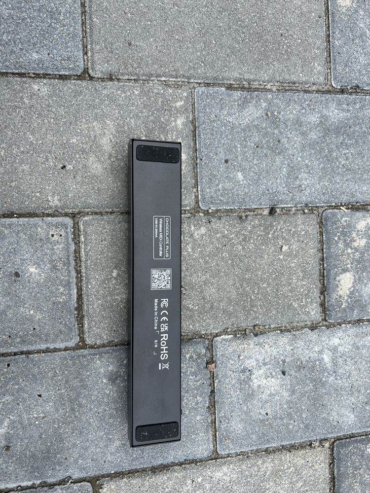 Бездротовий MIDI контролер M-VAVE Chocolate перезаряджається