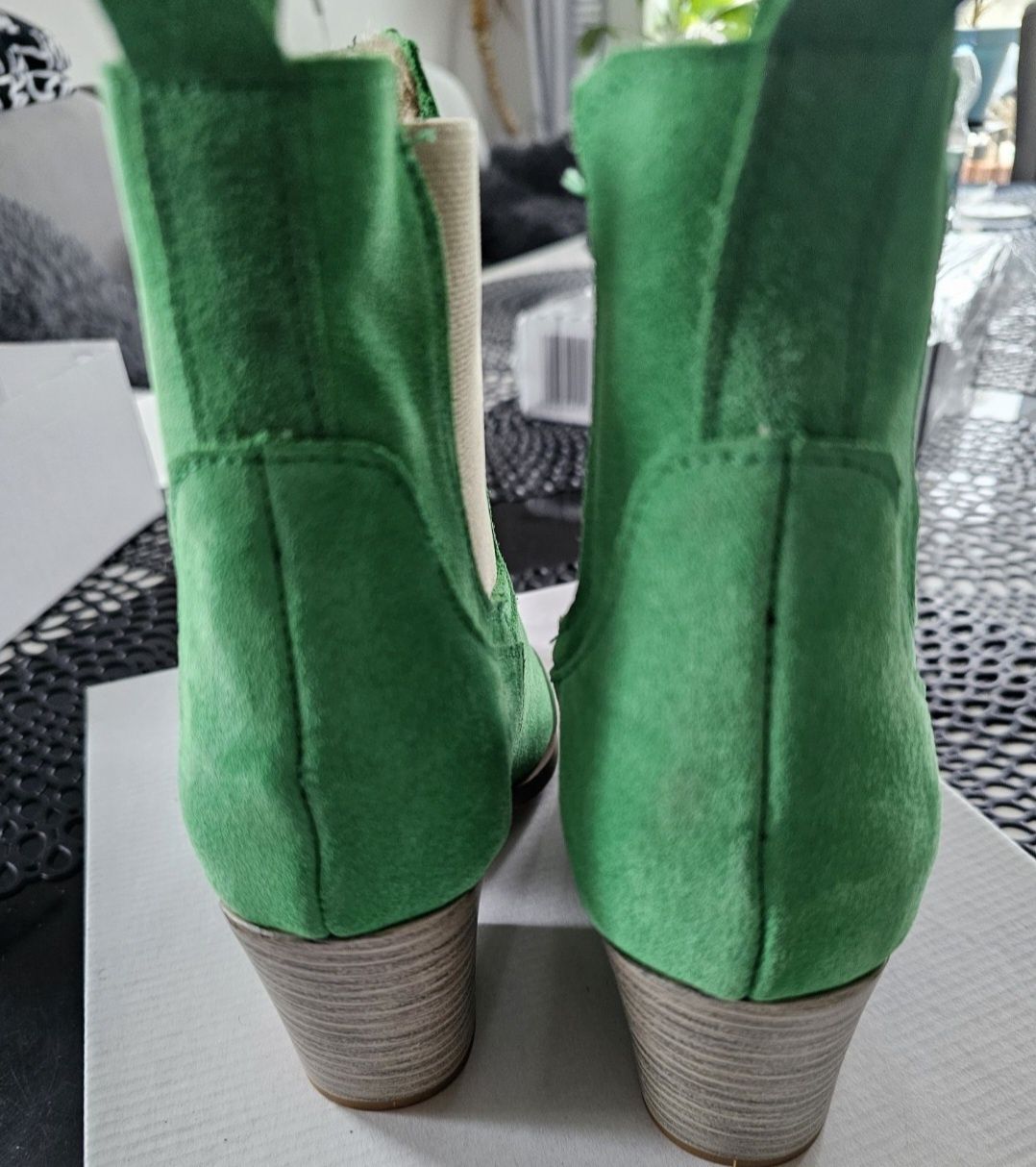 Nowe botki zielono srebrne 38