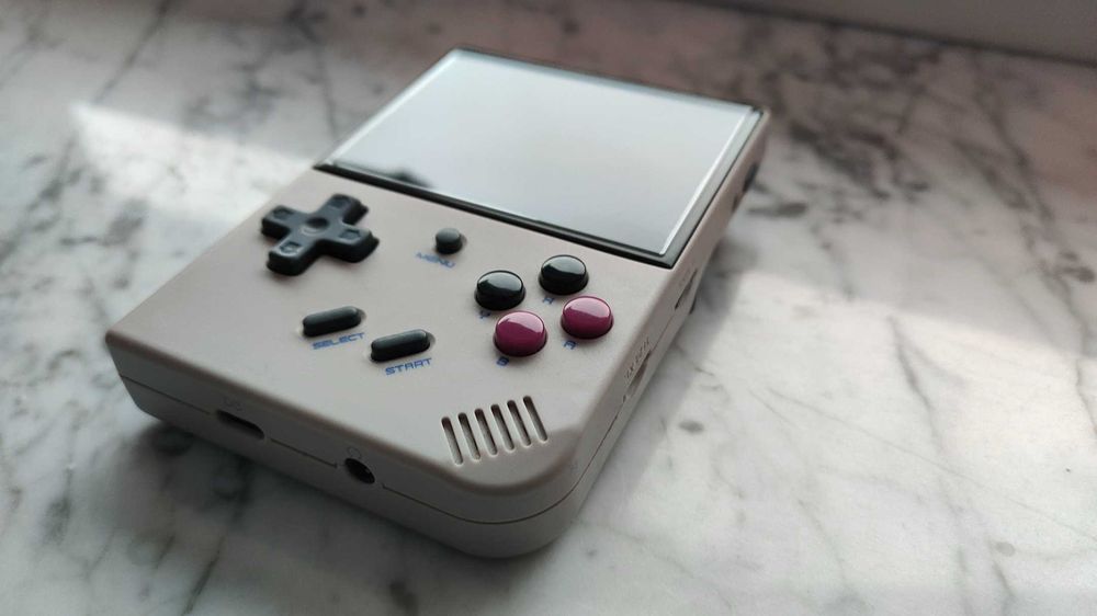 Anbernic RG35xx plus