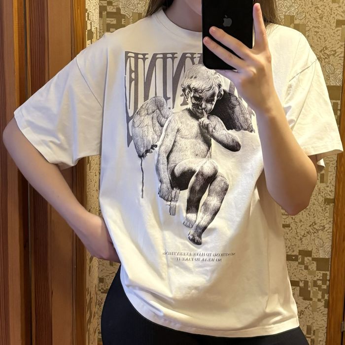 Футболка Sixtynine