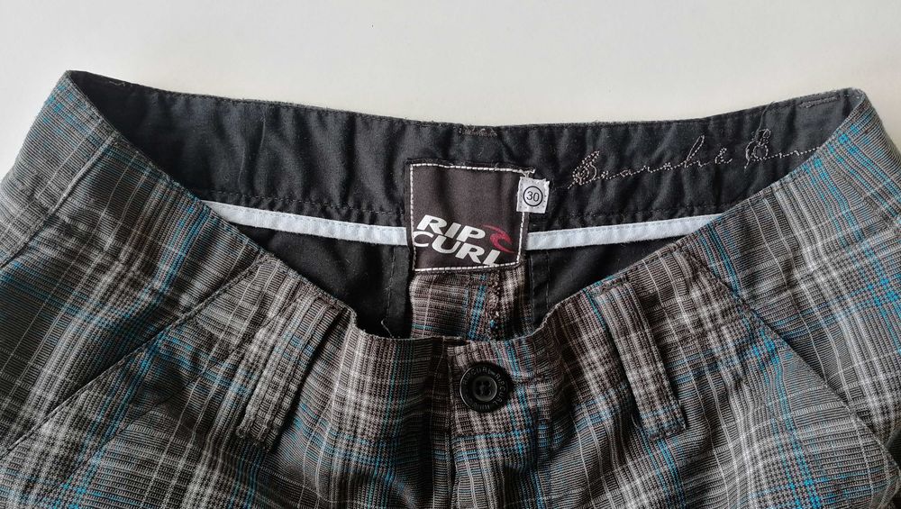 Calções Rip Curl - Tamanho 30