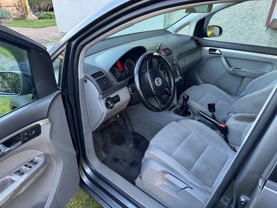 VW Touran 1T1, 1.6FSI (115KM), 2004r., ogłoszenie prywatne