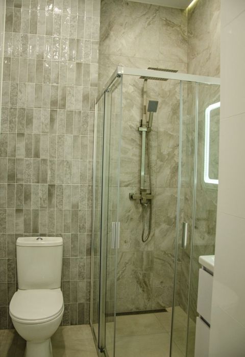 Продаётся 2 к. квартира с ремонтом в новострое.