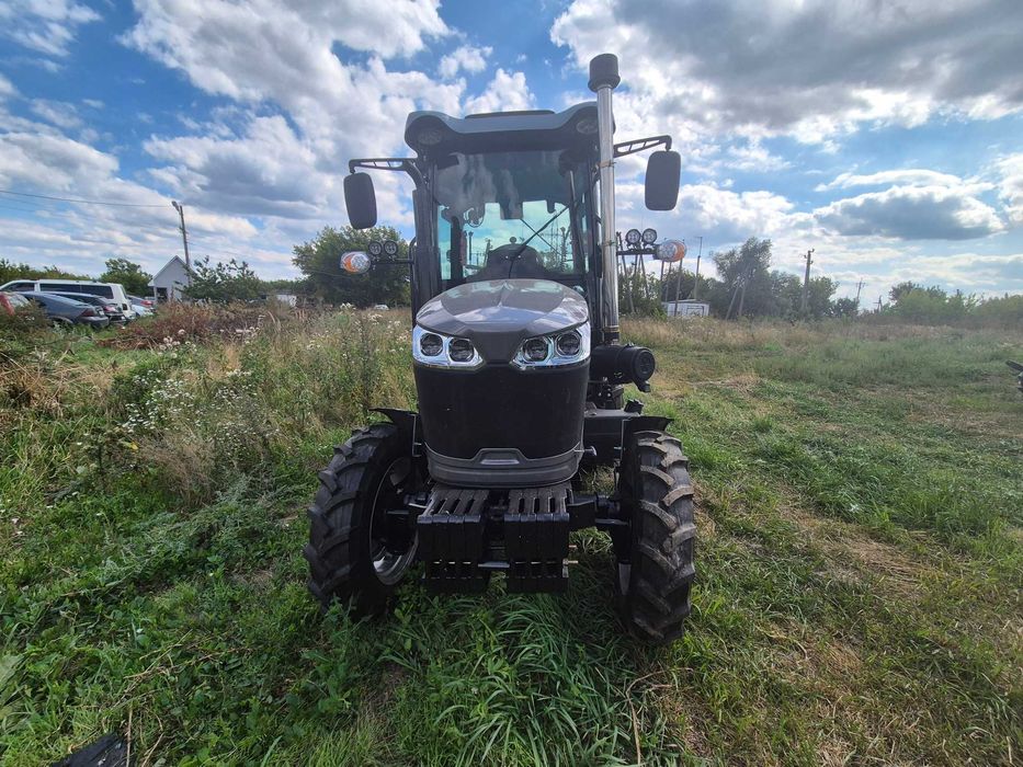 Трактор Скаут 504С с кабиной 2025 года + комрессор