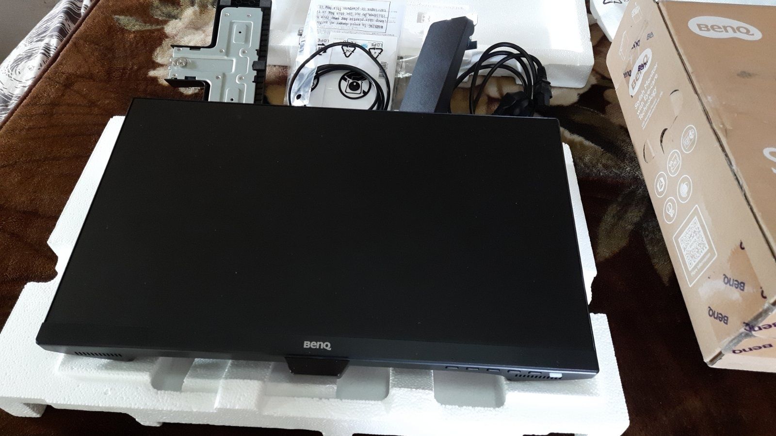 Монитор 22" BenQ GW2283 IPS