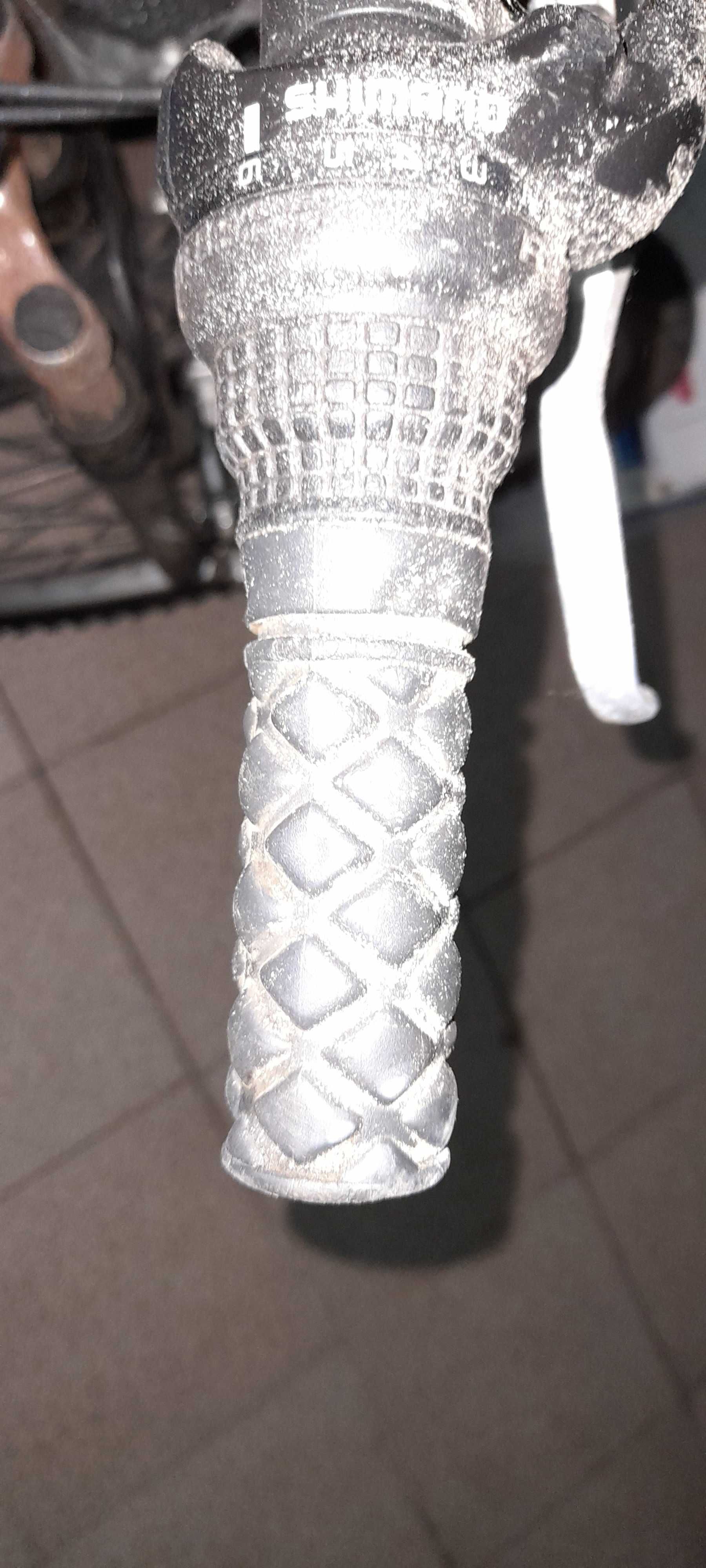 Bicicleta BTT de homem,  bem conservada
