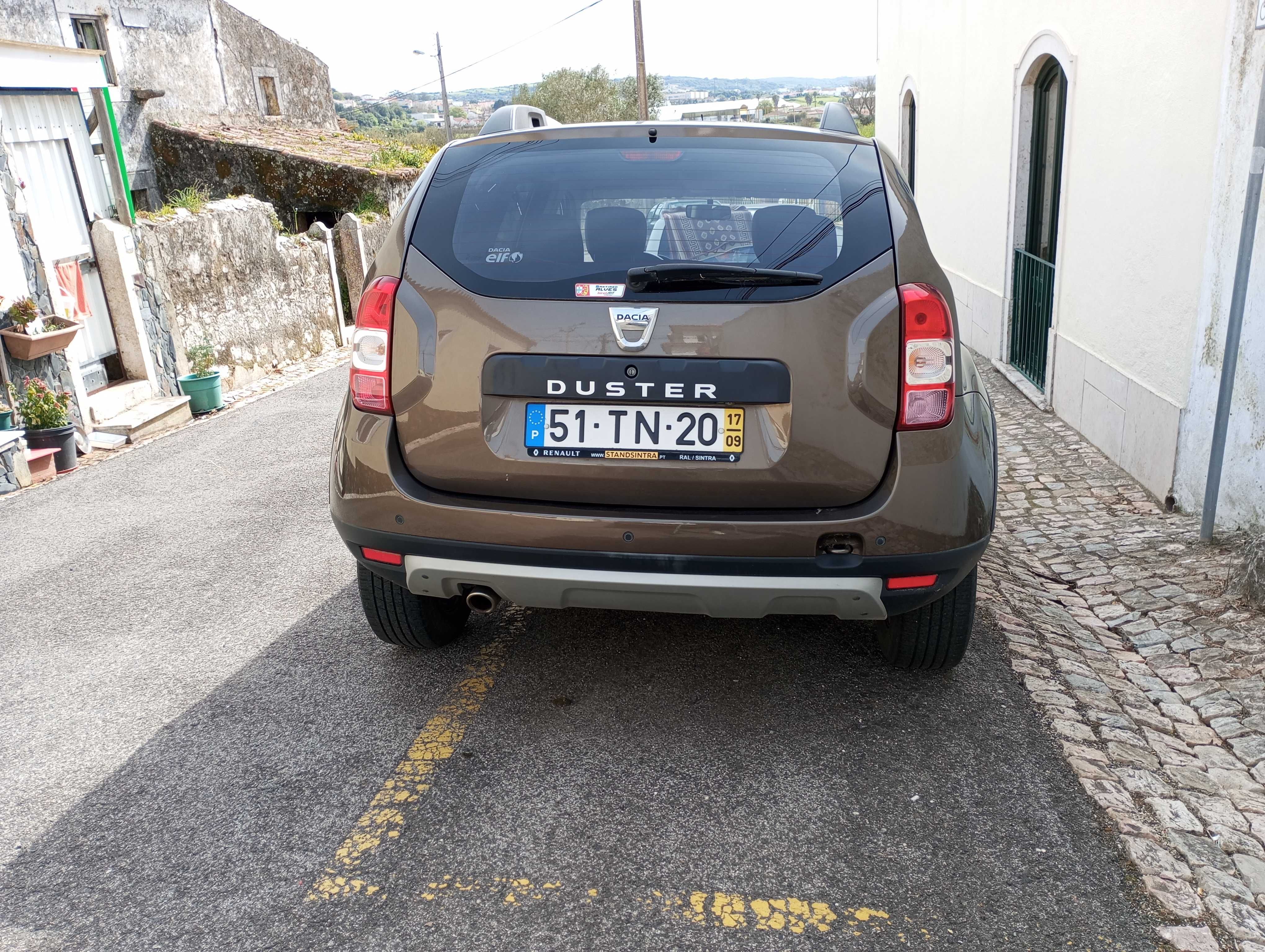 DACIA Duster Explorer