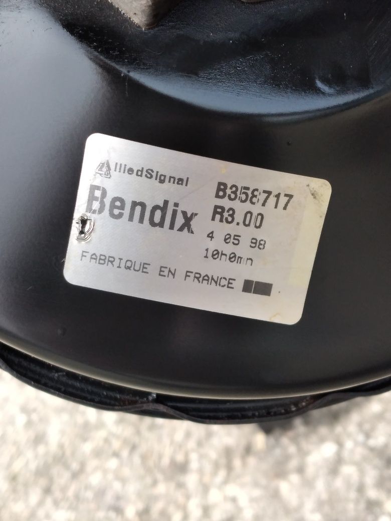 B358717 Servo Freio com Bomba Citroén Saxo Ano 1999 Marca BENDIX