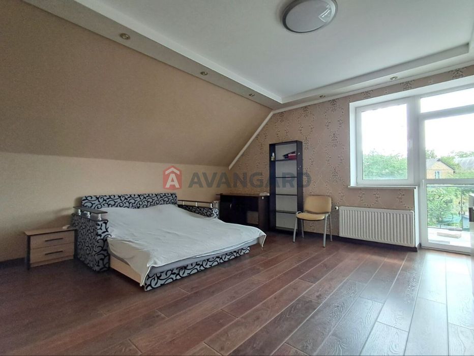 Сучасний будинок з камінним залом та садом, Глеваха (Кожухівка)