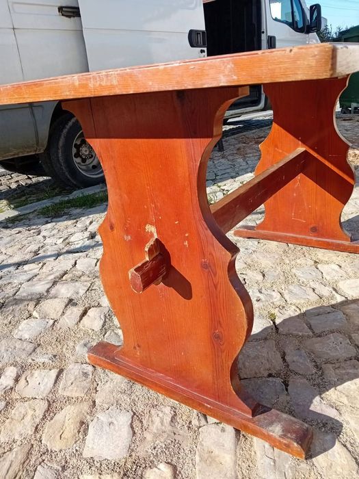 Mesa  em madeira