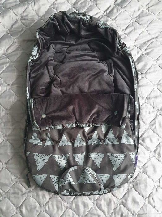 Śpiworek otulacz do fotelika dooky