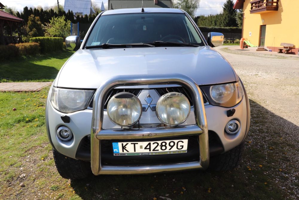 Mitsubishi l200 triton 2.5 did 178 koni