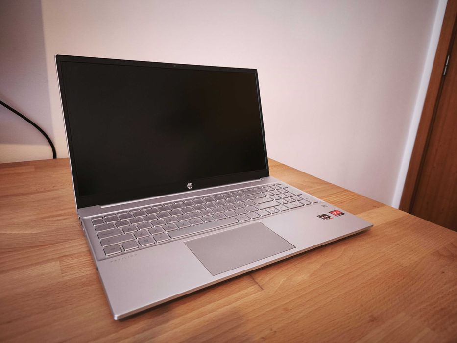 HP Pavilion 15-eh1xxx – Ryzen 5 5500U / 16GB RAM / 477GB SSD