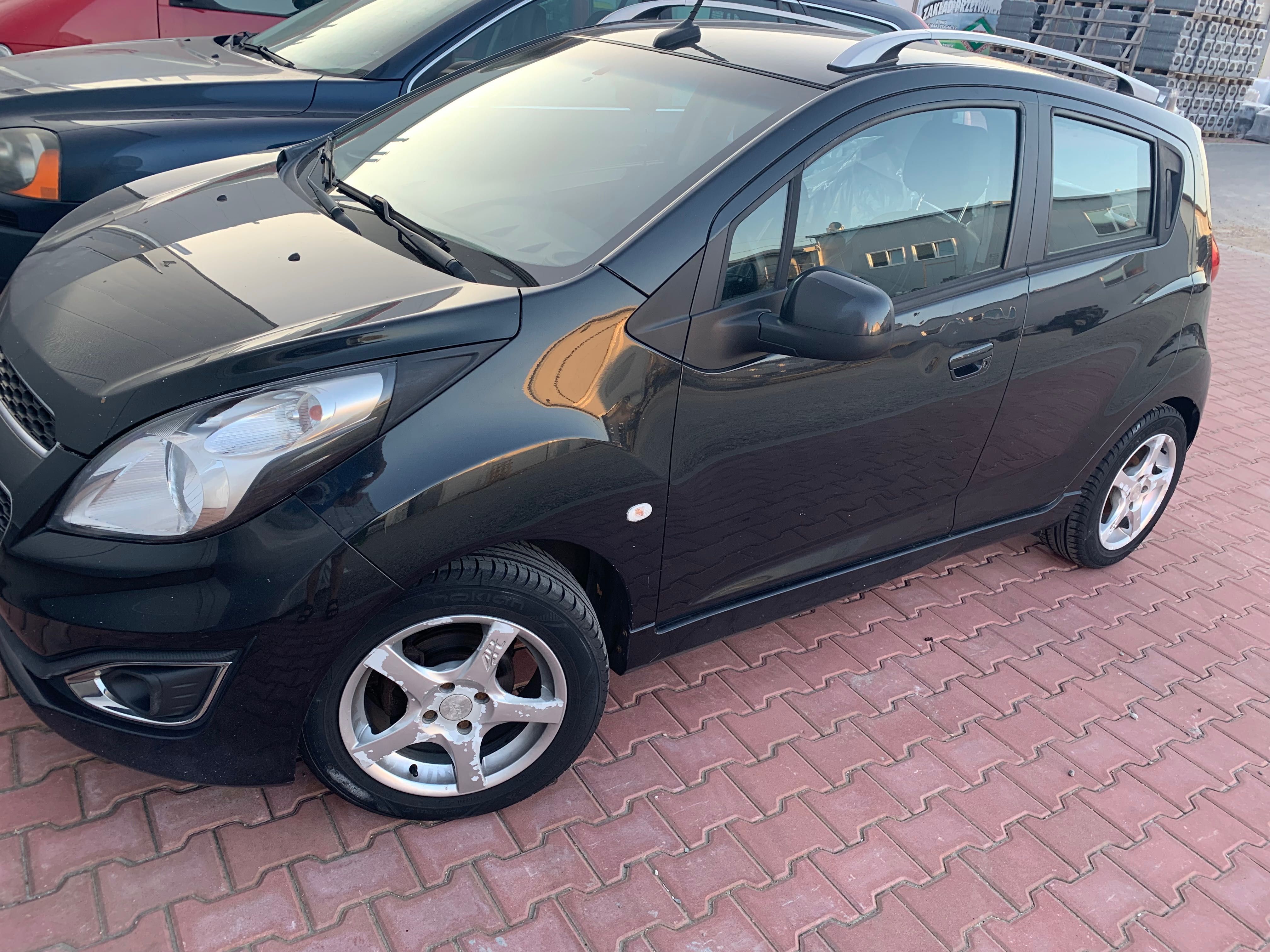 Chevrolet Spark 2014 рік