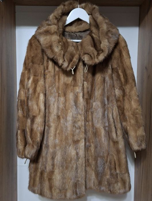 Норкова шуба,не крашена