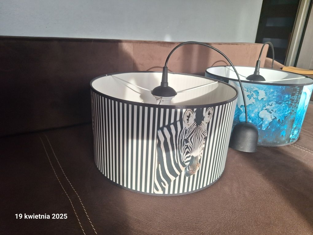 Lampy wiszące ( dwie )