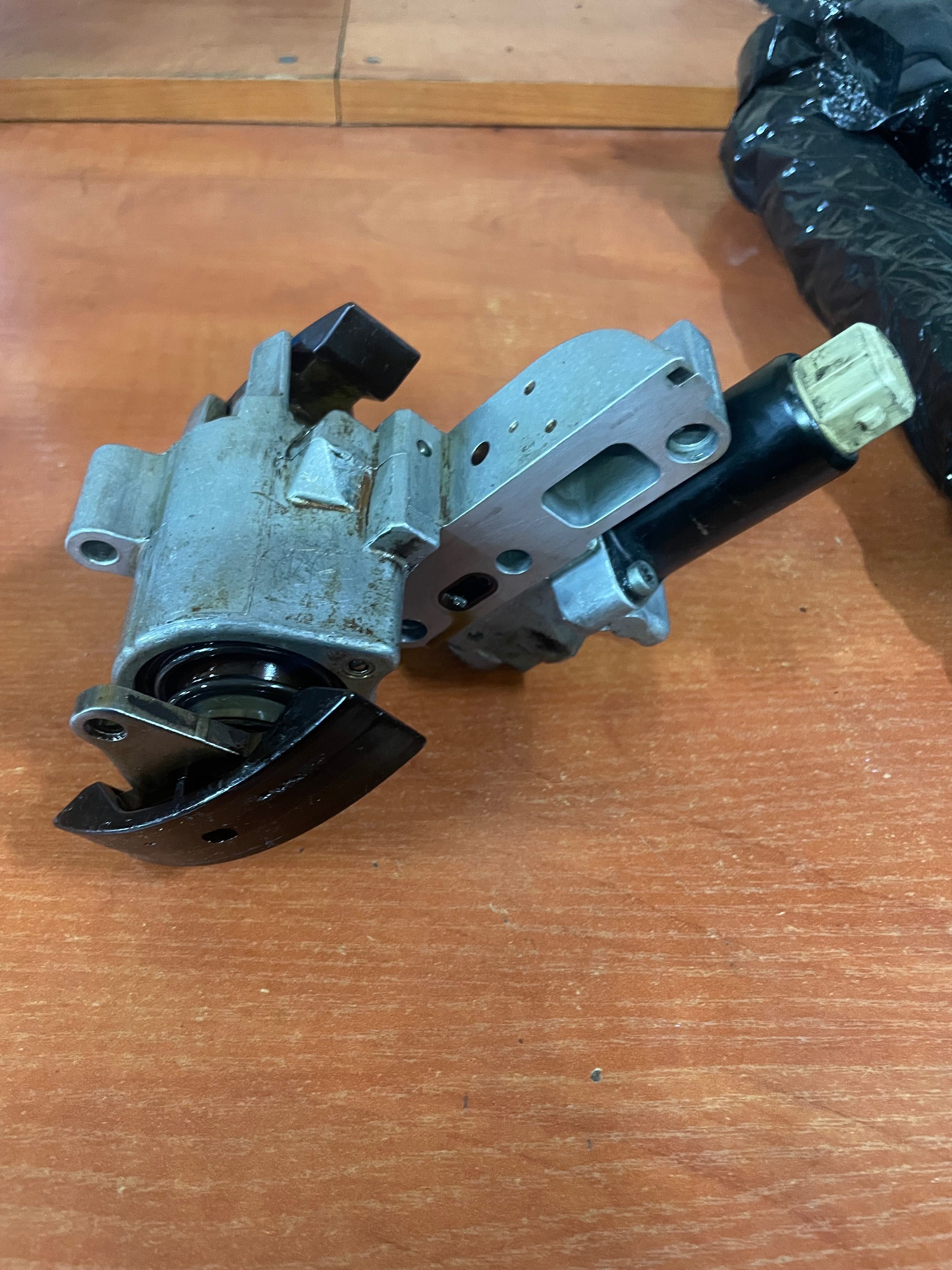 Audi A4 B5 B6 B7 1.8 T Turbo BFB napinacz łańcucha rozrządu fazator