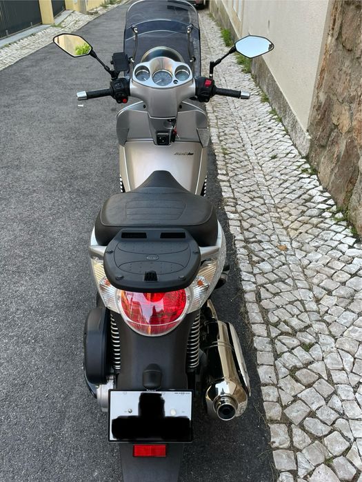 Aprilia Scarabeo 500ie light