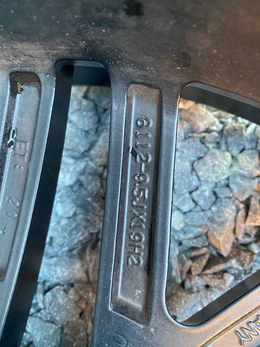 Диски BMW різноширокі R19 5x120 8.5/9.5J ET20