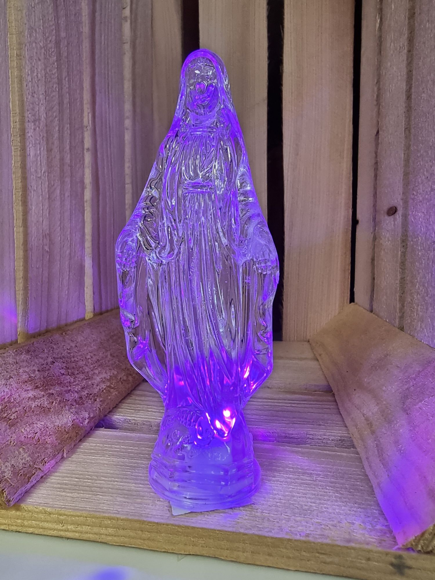 Figurka Matka Boża Boska Niepokalana figurki Maryja led podświetlana