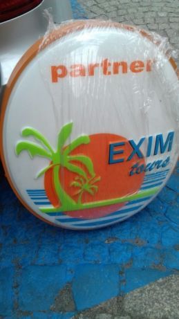 Kaseton neon reklama